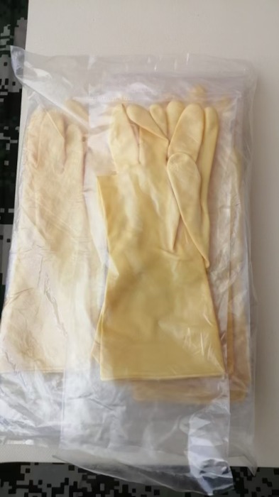 塑胶手套（库存5000付）