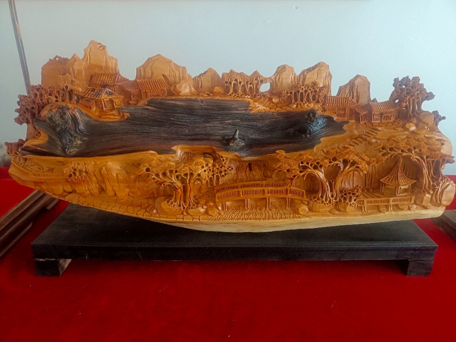 山里人家(太行崖柏)   精雕