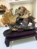 大业有成，财通四海    精雕花玉